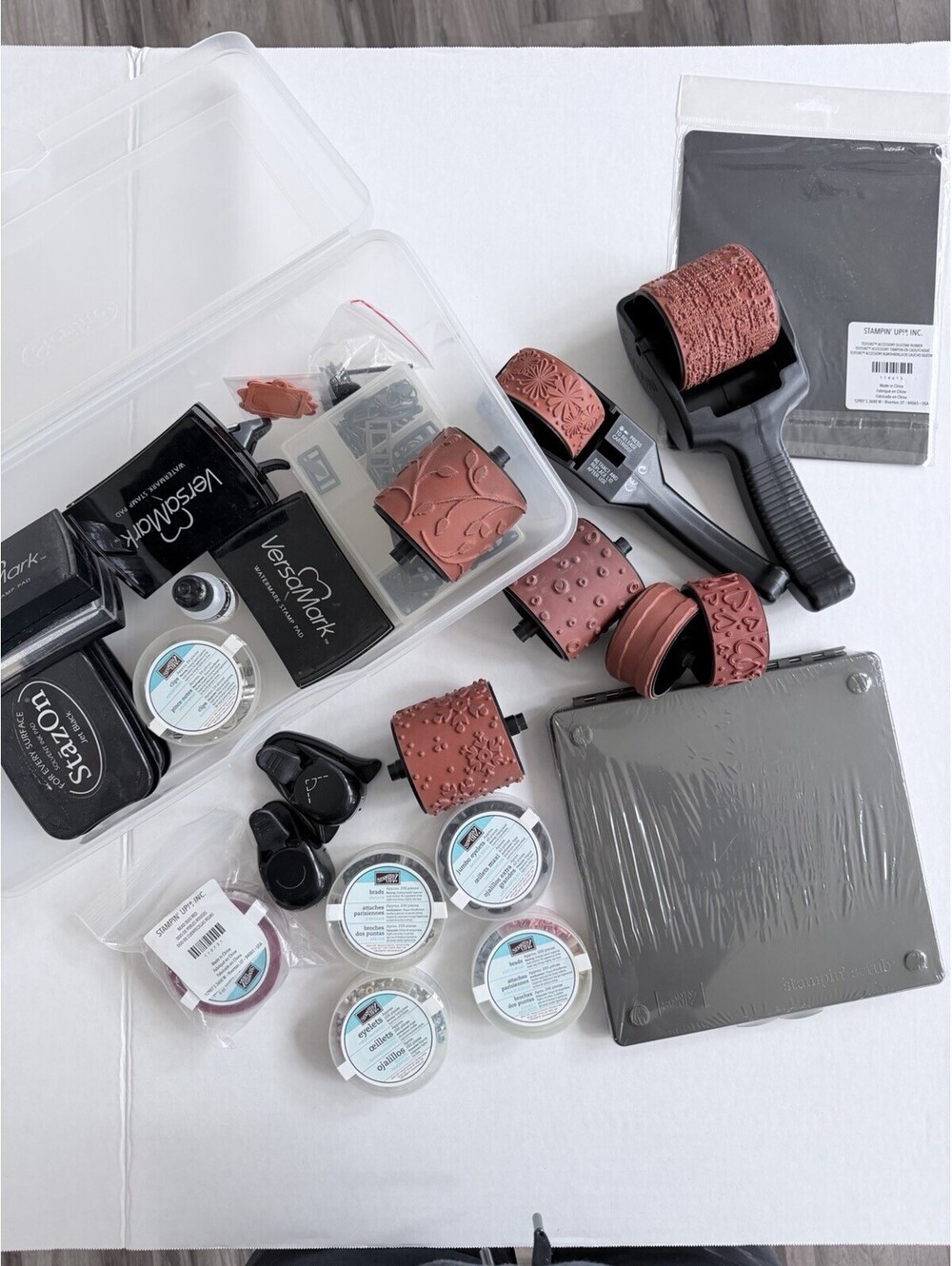 Stampin' Up! Lot. Stamps, Brads, Clips, Rollers, Corner Cutters & Pads